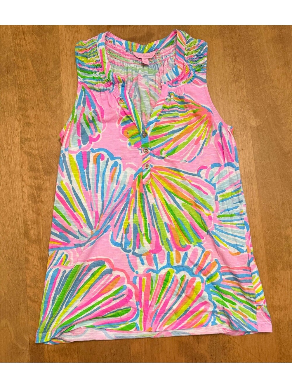 Lilly Pulitzer Women's EUC Essie Sleeveless Top Shellabrate XS (a bit oversized)